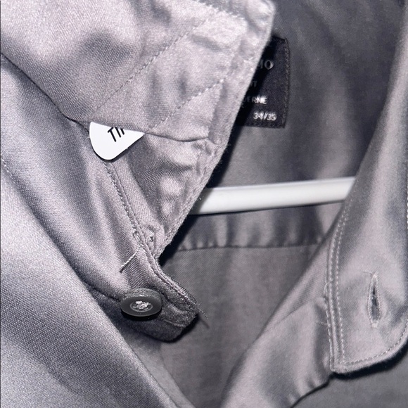 Men's Gray Dress Shirt - Picture 7 of 7